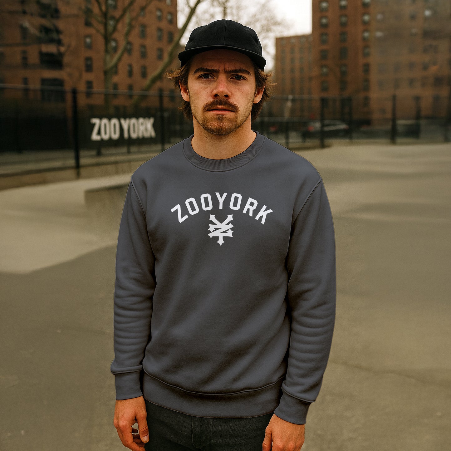 ZOO YORK STANDARD CREW SWEAT CHARCOAL