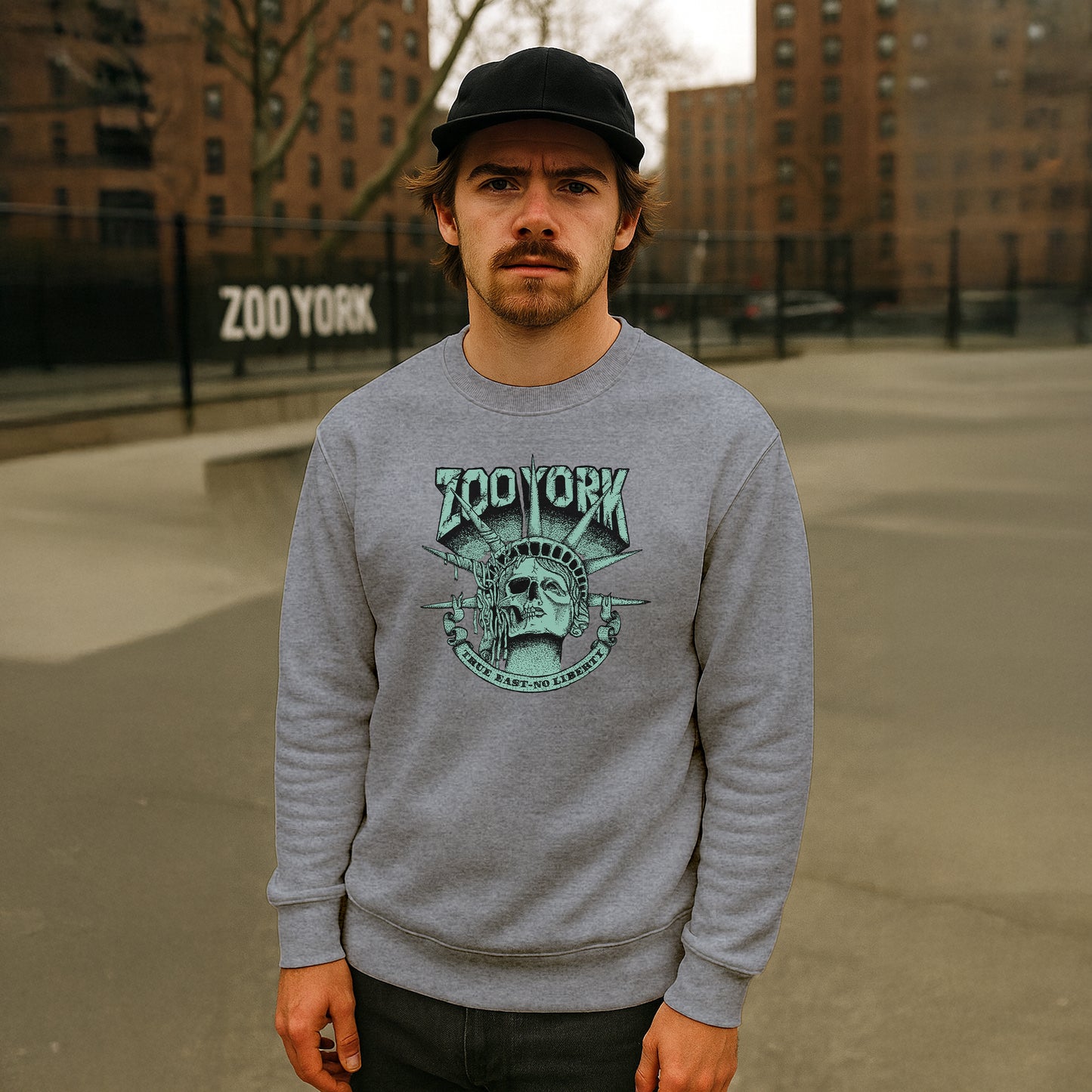 ZOO YORK TRUE EAST CREW SWEAT HEATHER GREY