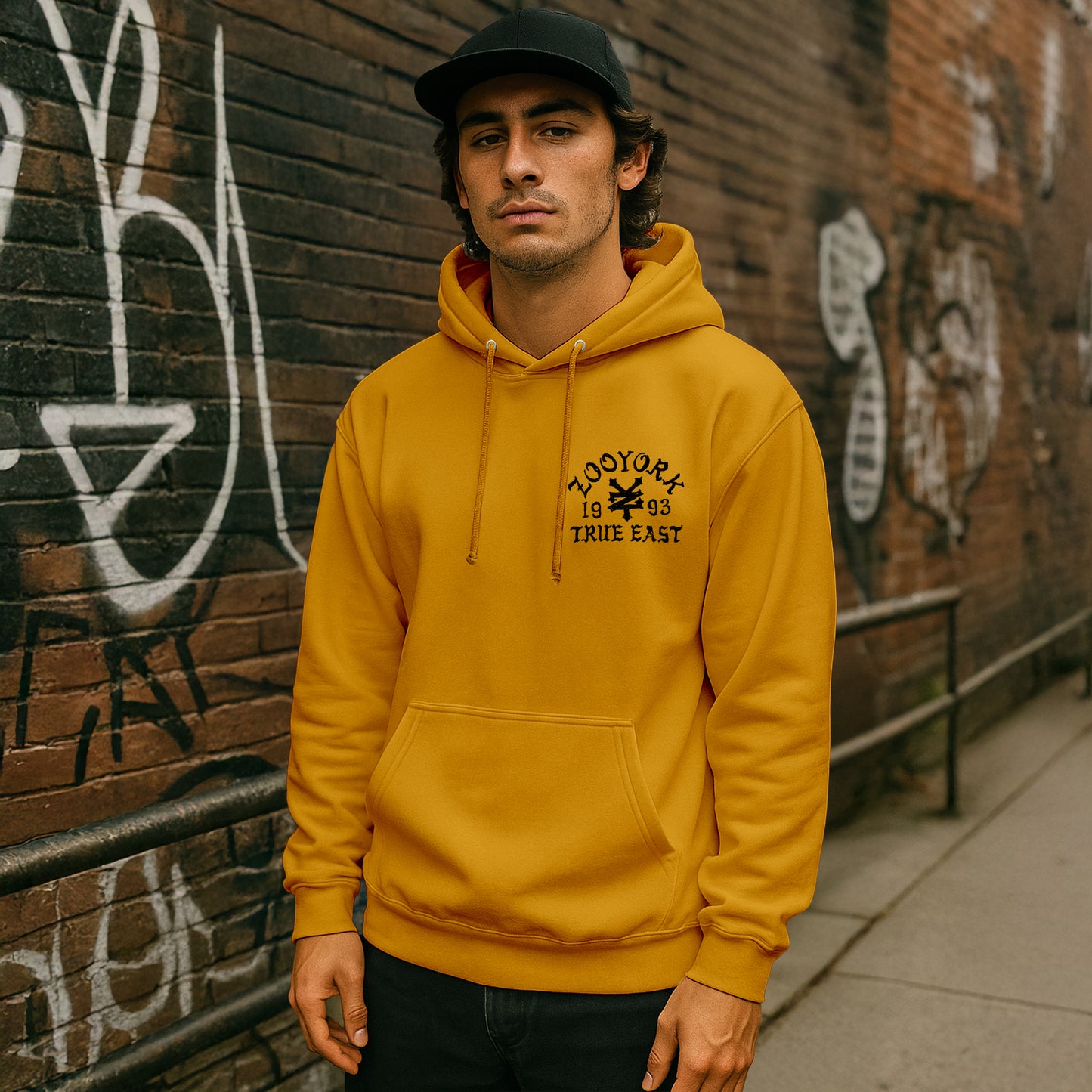 ZOO YORK TRUE EAST SKETCH HOODIE LITE MUSTARD