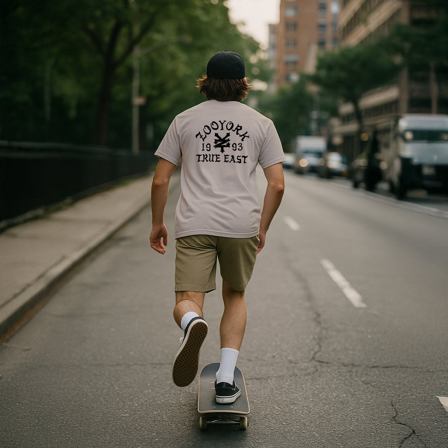 ZOO YORK TRUE EAST SKETCH T-SHIRT NATURAL