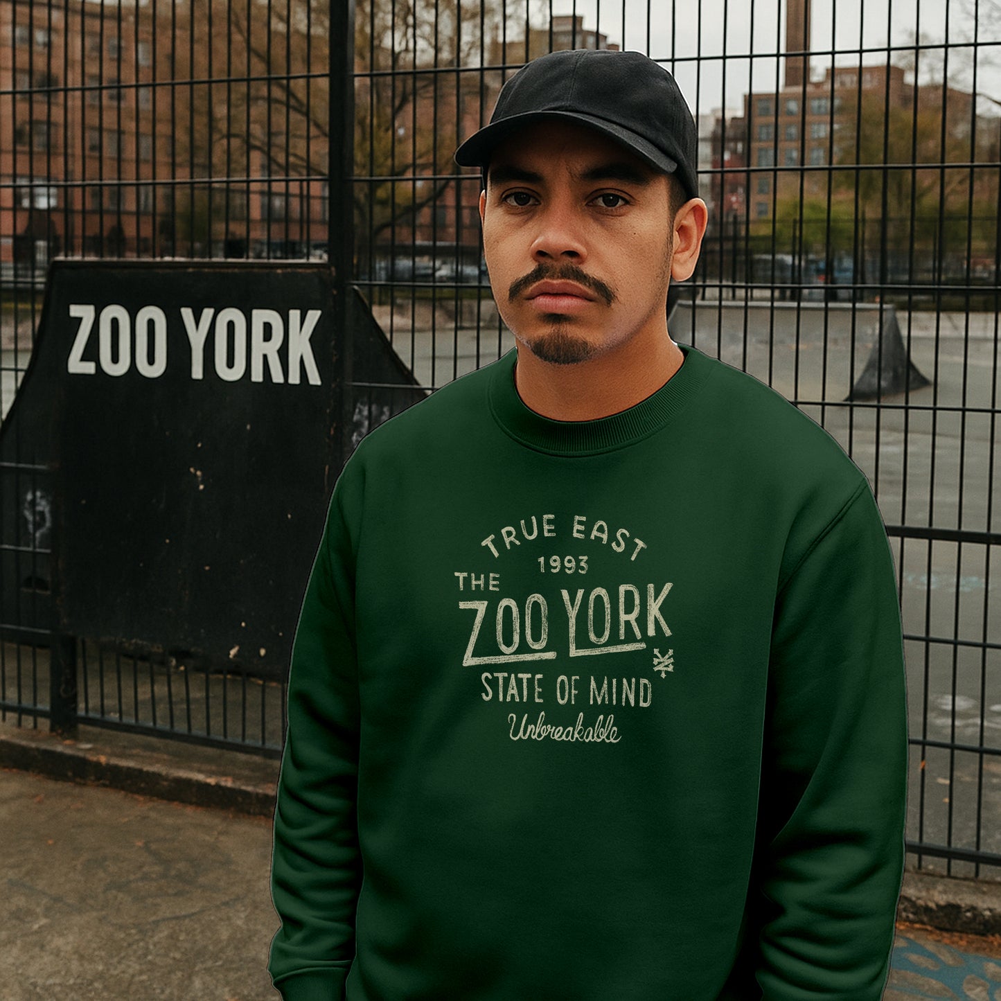 ZOO YORK STATE OF MIND CREW SWEAT LITE BOTTLE GREEN